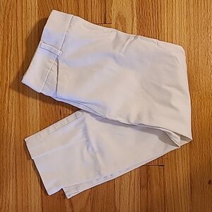 New York & Company Cropped Pants, Size 4